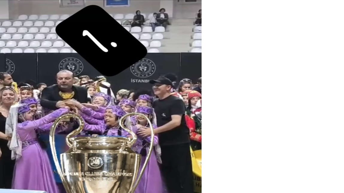 Okulumuz Halkoyunları Ekibi; 